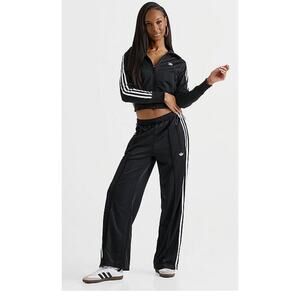 NEW ADIDAS ORIGINALS Firebird Tracksuit Women's Size SMALL- Black